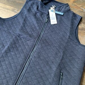 Marine Layer Quilted Vest in Dark Gray
